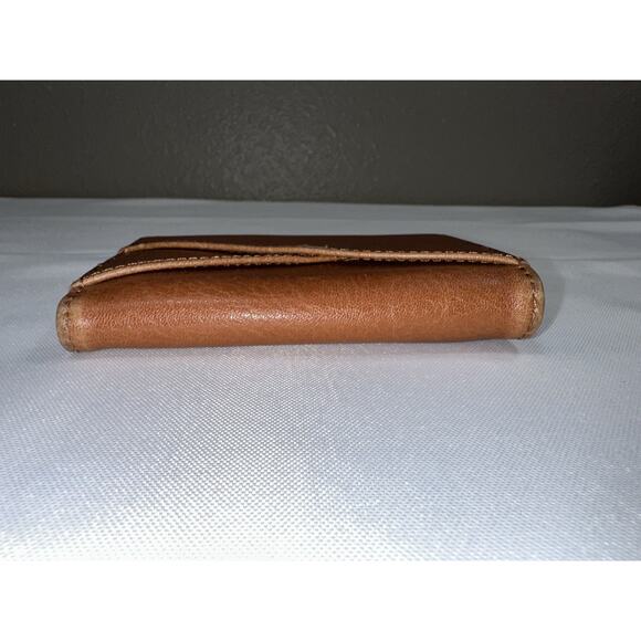 Matt & Nat Tan Brown Vegan Leather Bifold Card Holder Case Wallet - Picture 6 of 9